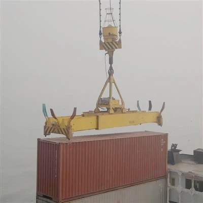 What are the general parameters of the semi-automatic spreader for 20 feet 40...